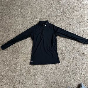 Nike Simple All Black Half Zip